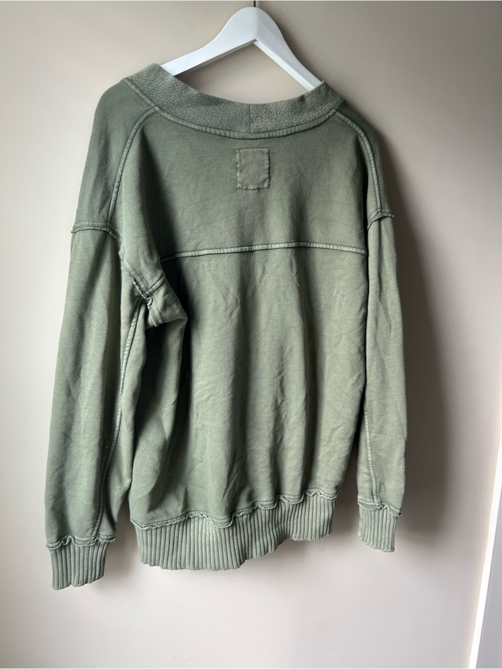 aerie Olive Green Button-Front V-Neck Cardigan sz small - Picture 3 of 8